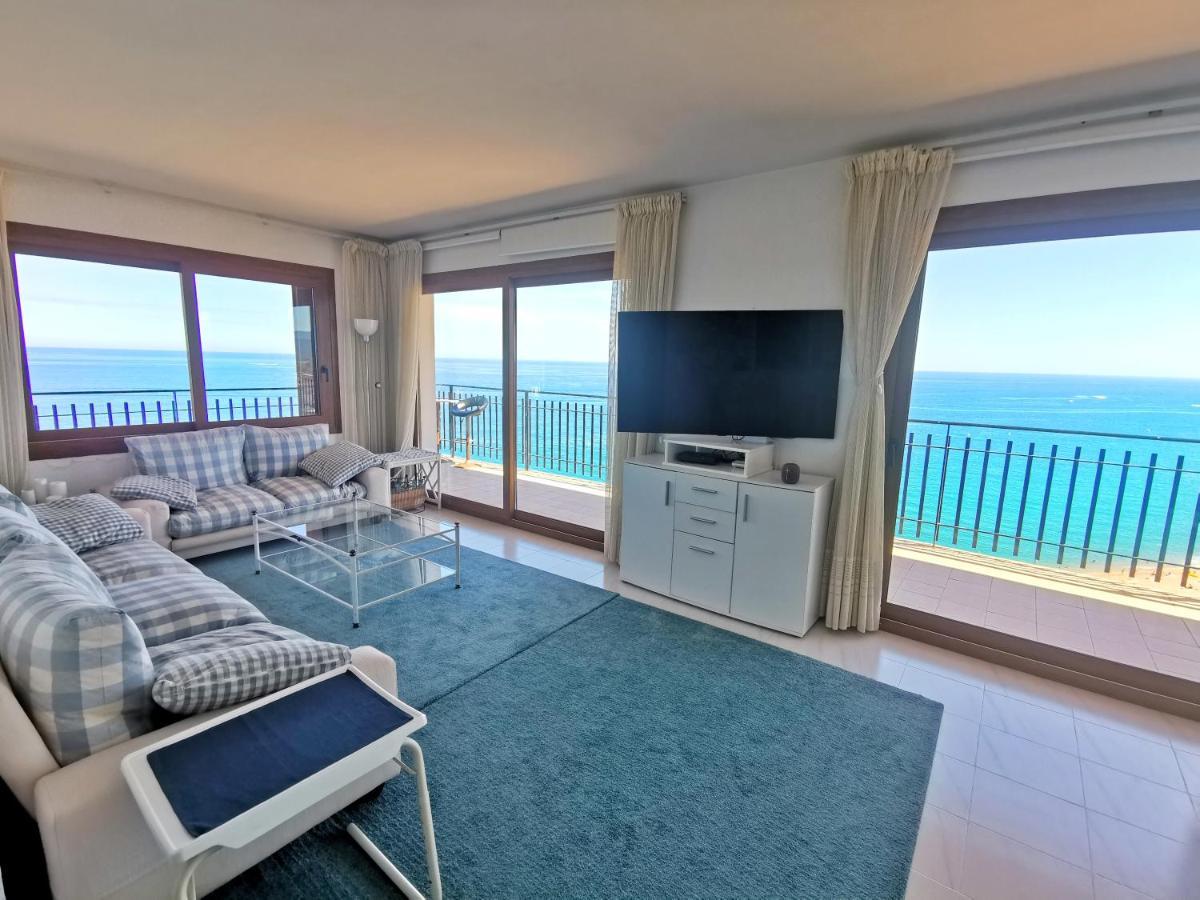 Spacious Seafront Apartment Platja d'Aro Eksteriør billede