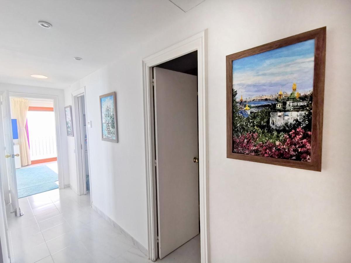 Spacious Seafront Apartment Platja d'Aro Eksteriør billede