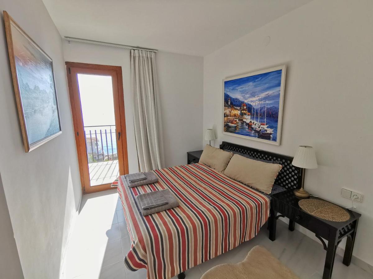 Spacious Seafront Apartment Platja d'Aro Eksteriør billede